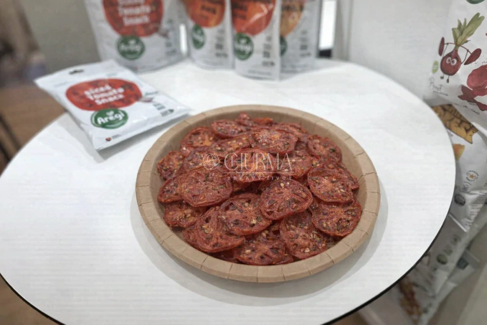 Aregi Rajčatové chipsy s bylinkami 25 g
